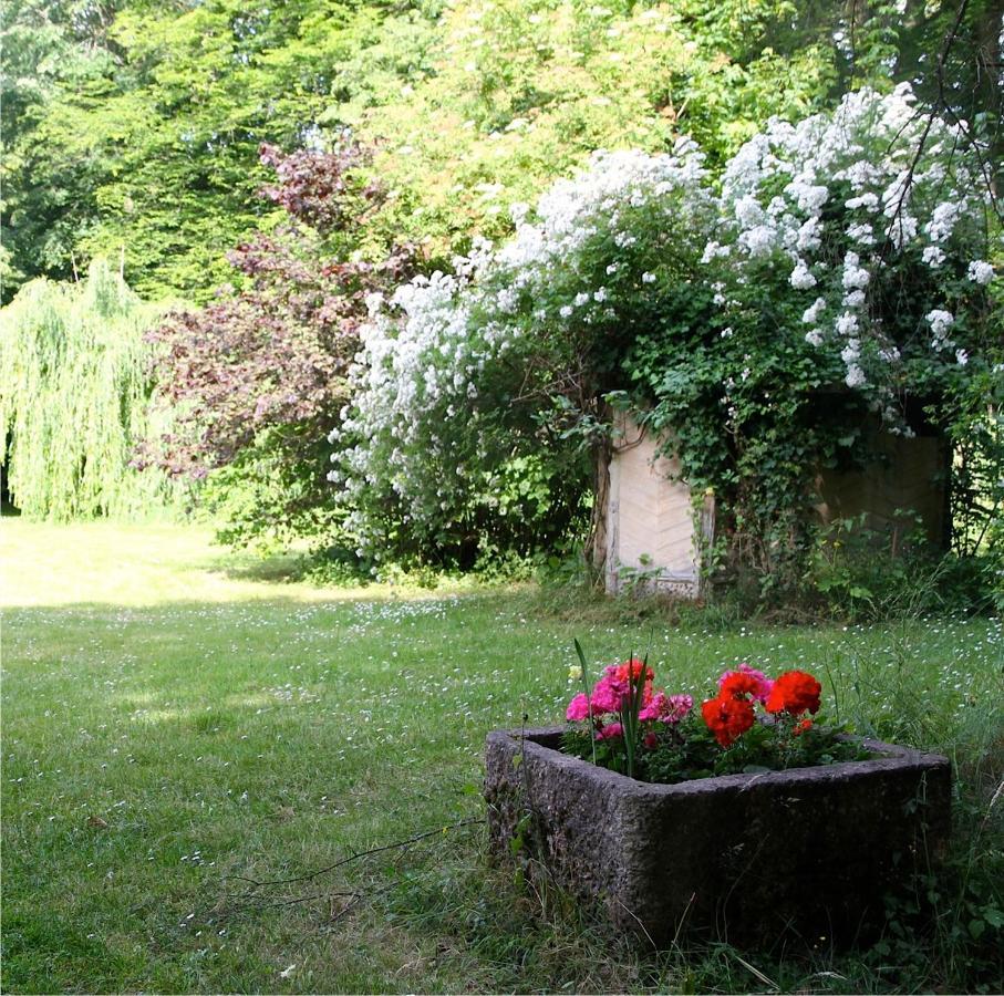 Domaine De Chantemerles Фонтенбло Екстериор снимка