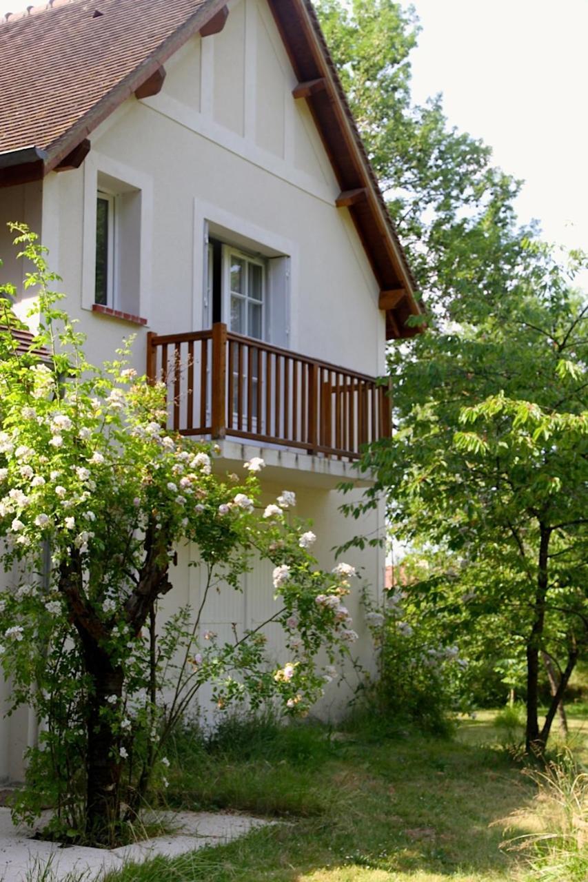 Domaine De Chantemerles Фонтенбло Екстериор снимка