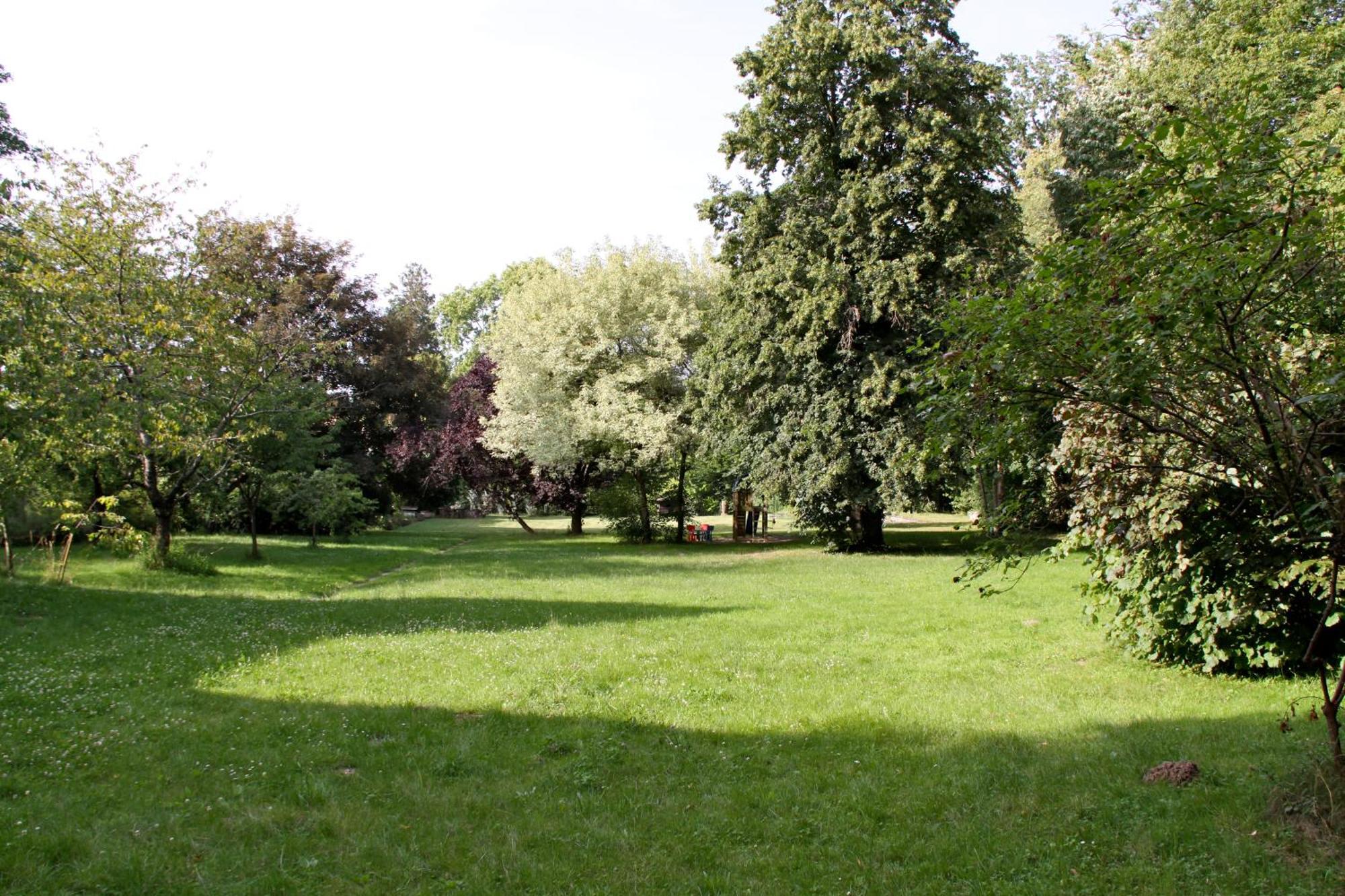 Domaine De Chantemerles Фонтенбло Екстериор снимка