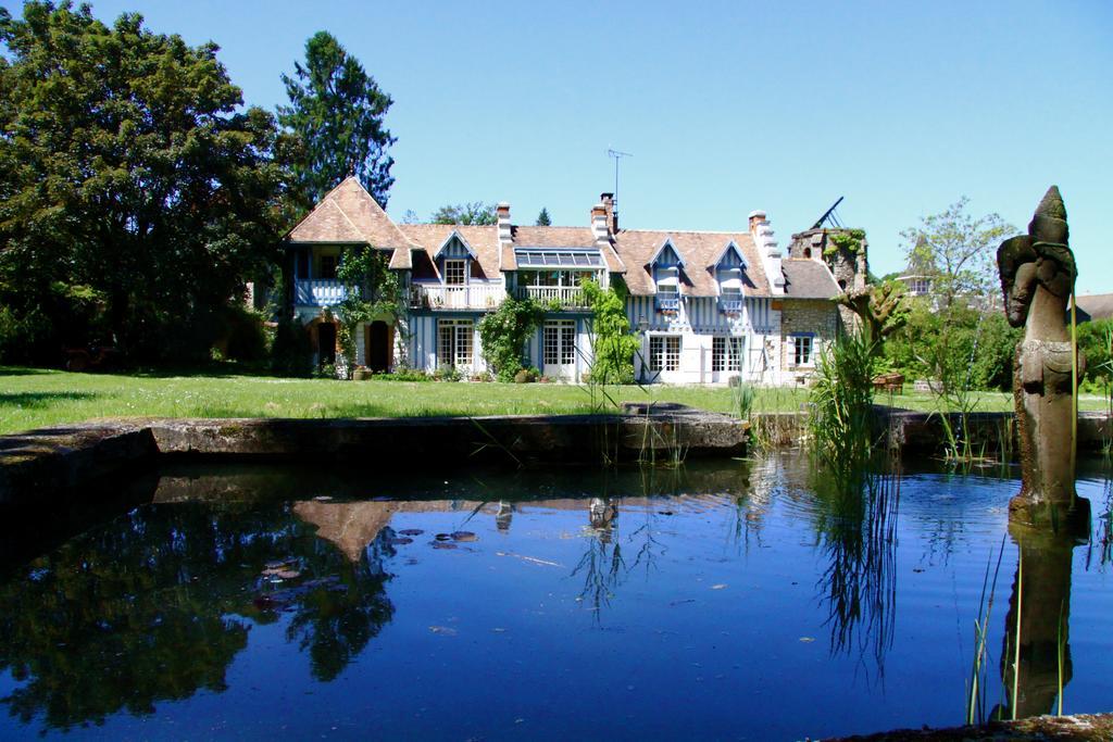 Domaine De Chantemerles Фонтенбло Екстериор снимка
